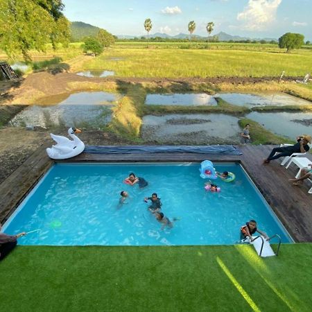 Wanlapa Farmstay Ban Khok Krathiam Exterior photo