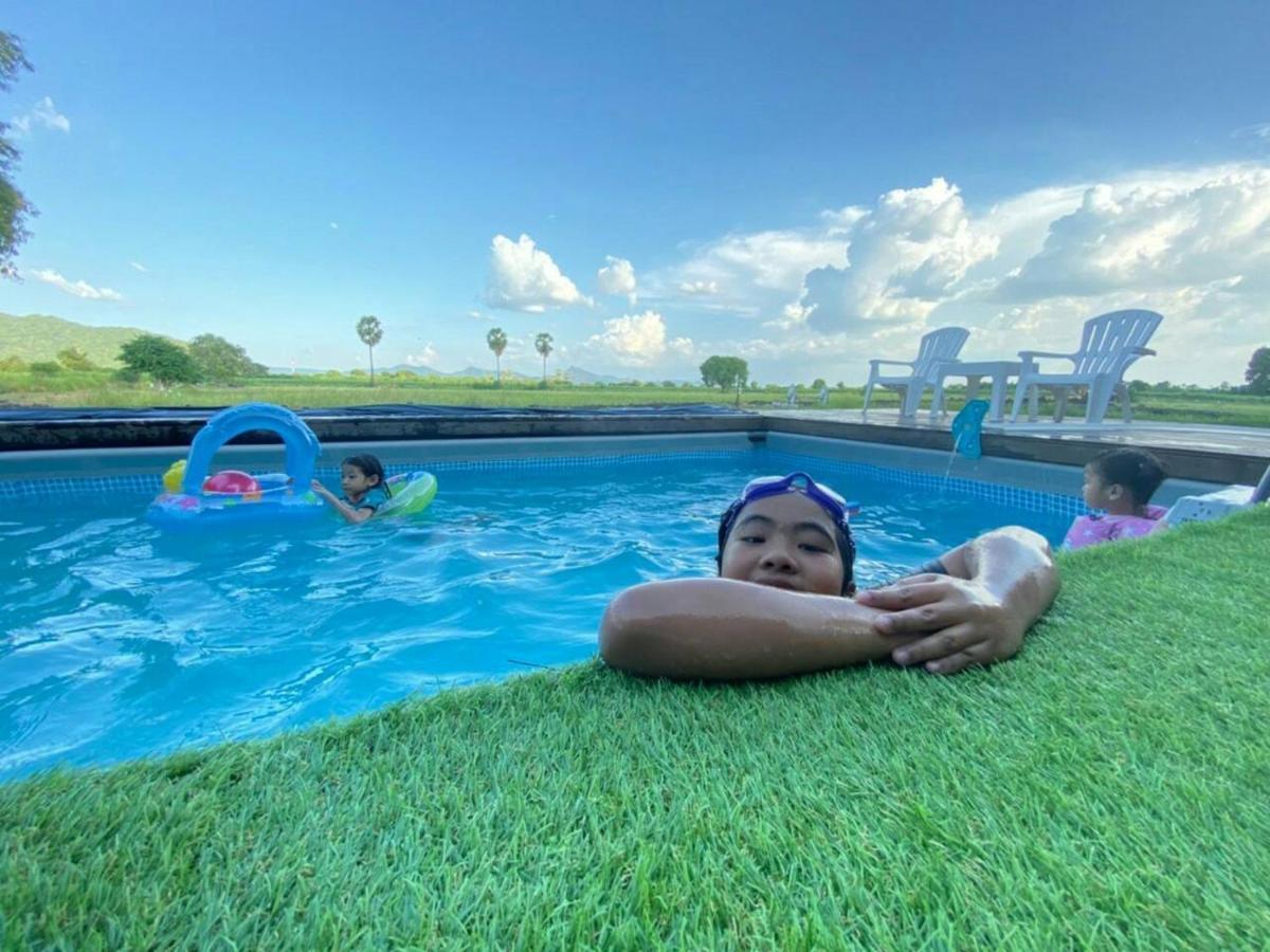 Wanlapa Farmstay Ban Khok Krathiam Exterior photo